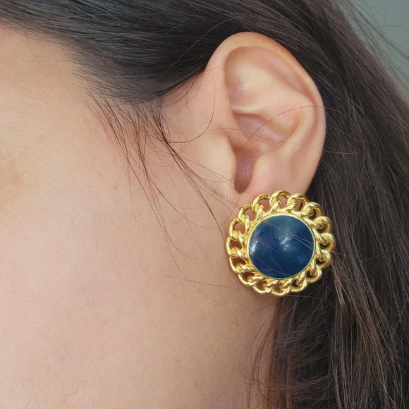 Vintage Monet Oversized Black Enamel Gold Stud Earrings - Picture 3 of 8